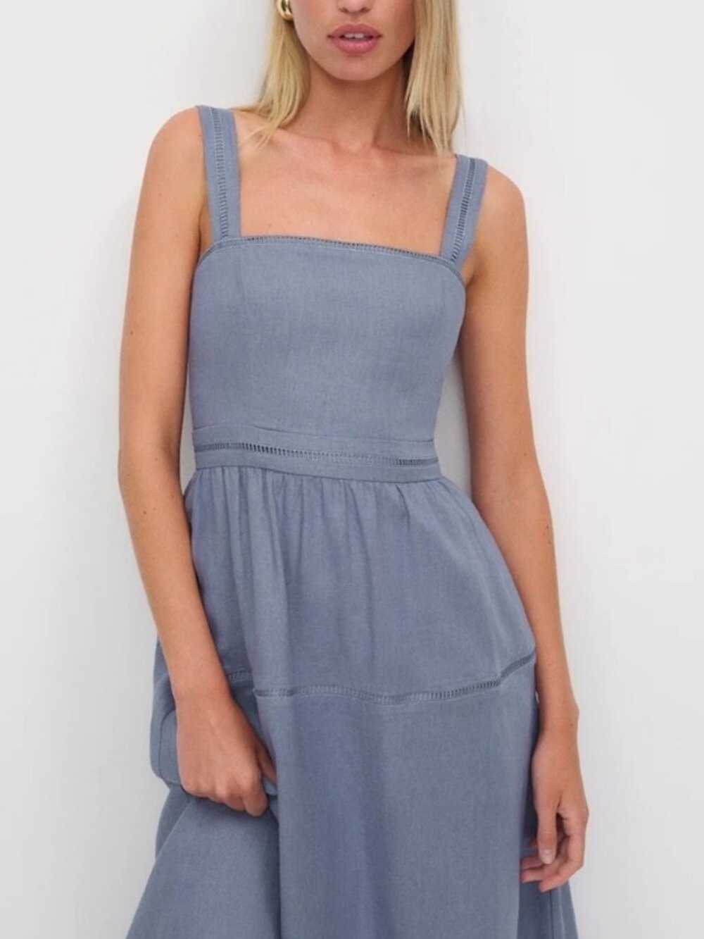 NEW Reformation Everett Linen Midi Dress Cornflower Blue | US 2 UK 6 - Picture 2 of 16